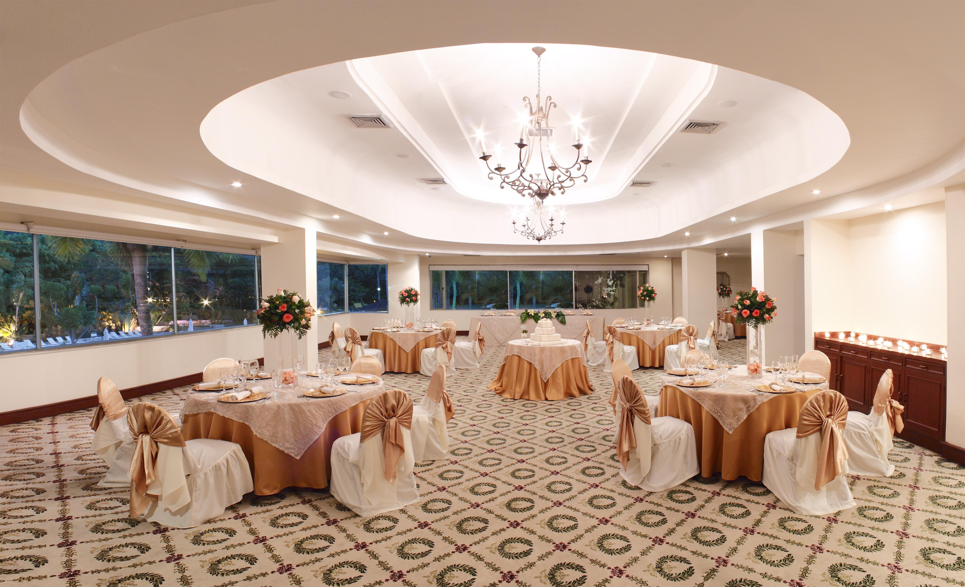 阿尔塔米拉星级酒店 Ibagué 外观 照片 The ballroom