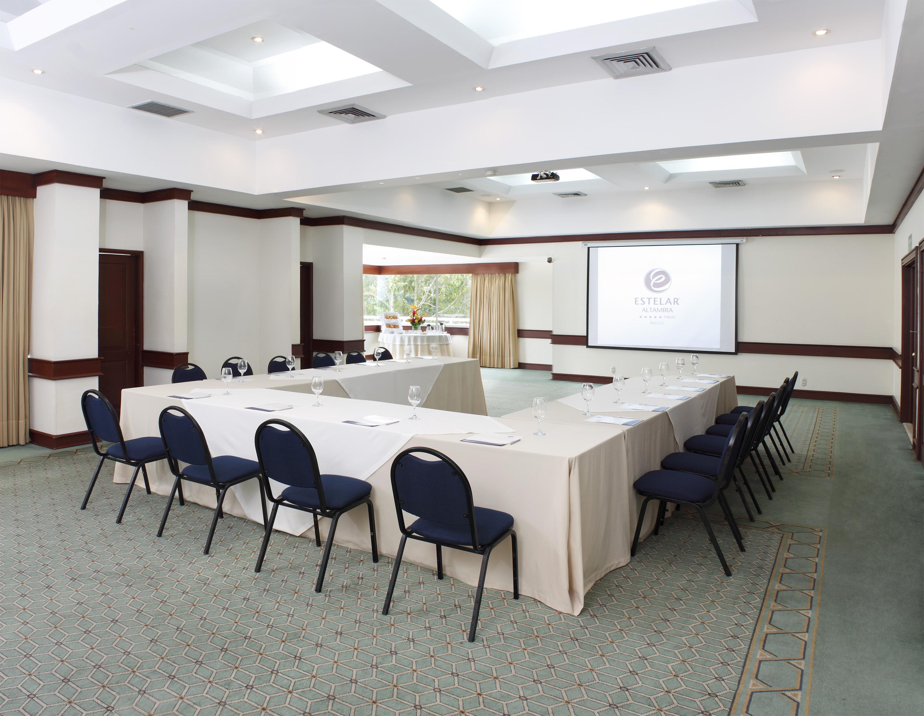 阿尔塔米拉星级酒店 Ibagué 外观 照片 Meeting room at the hotel